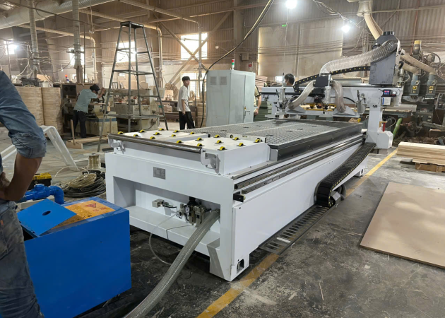 CÔNG TY TNHH TM DV TÂN TIẾN VINH CNC