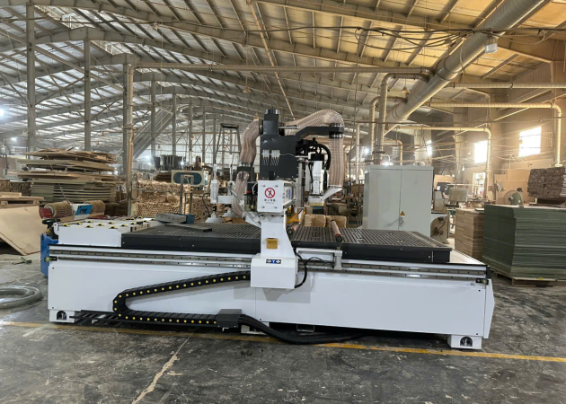 CÔNG TY TNHH TM DV TÂN TIẾN VINH CNC