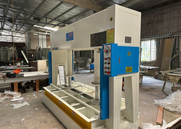 CÔNG TY TNHH TM DV TÂN TIẾN VINH CNC
