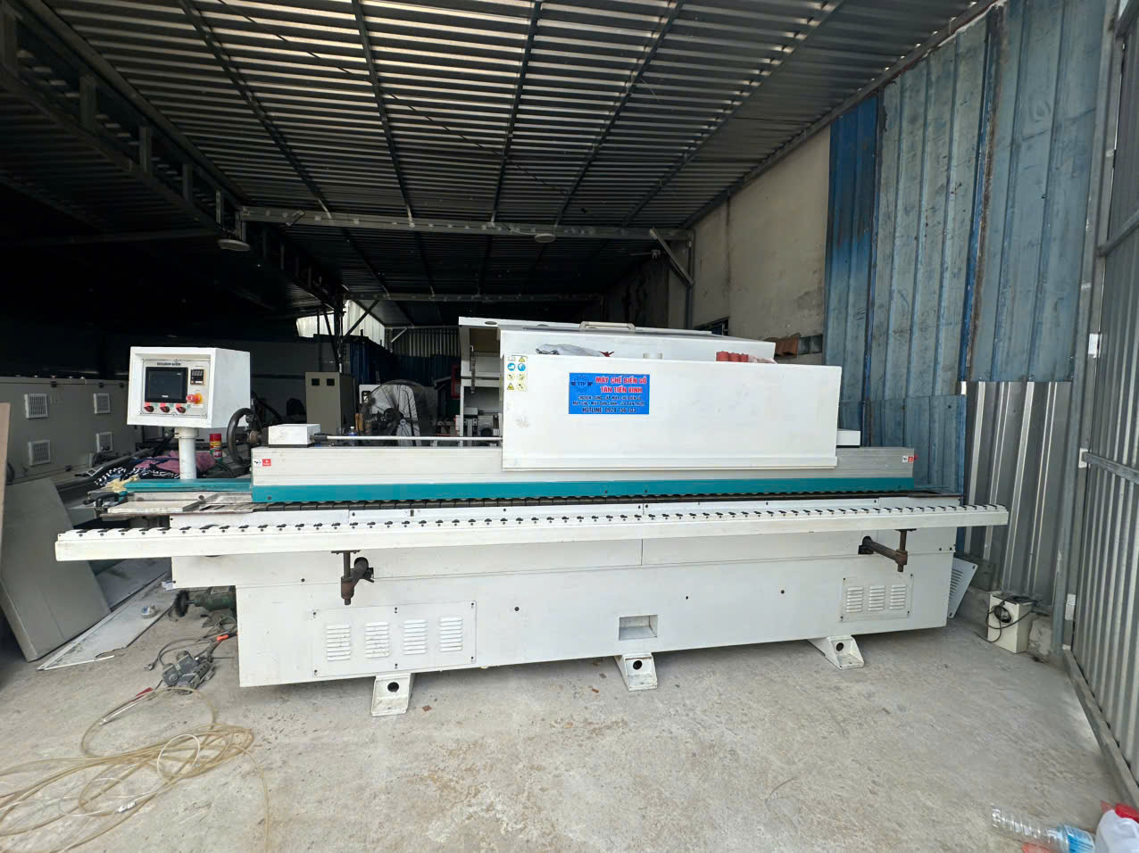 Bảo trì máy dán cạnh 5 chức năng