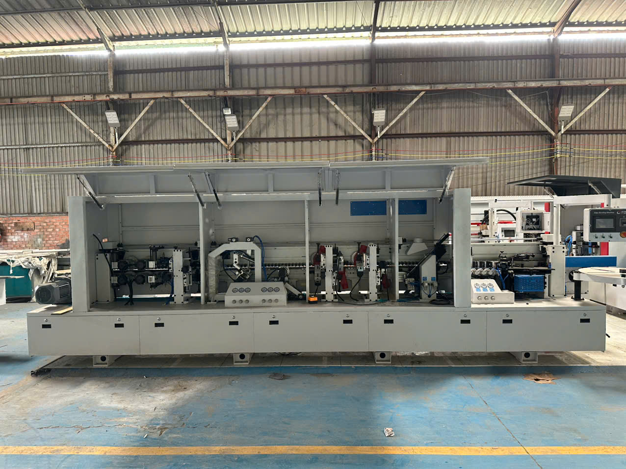 Máy dán cạnh 7 chức năng 2 lần đánh bóng