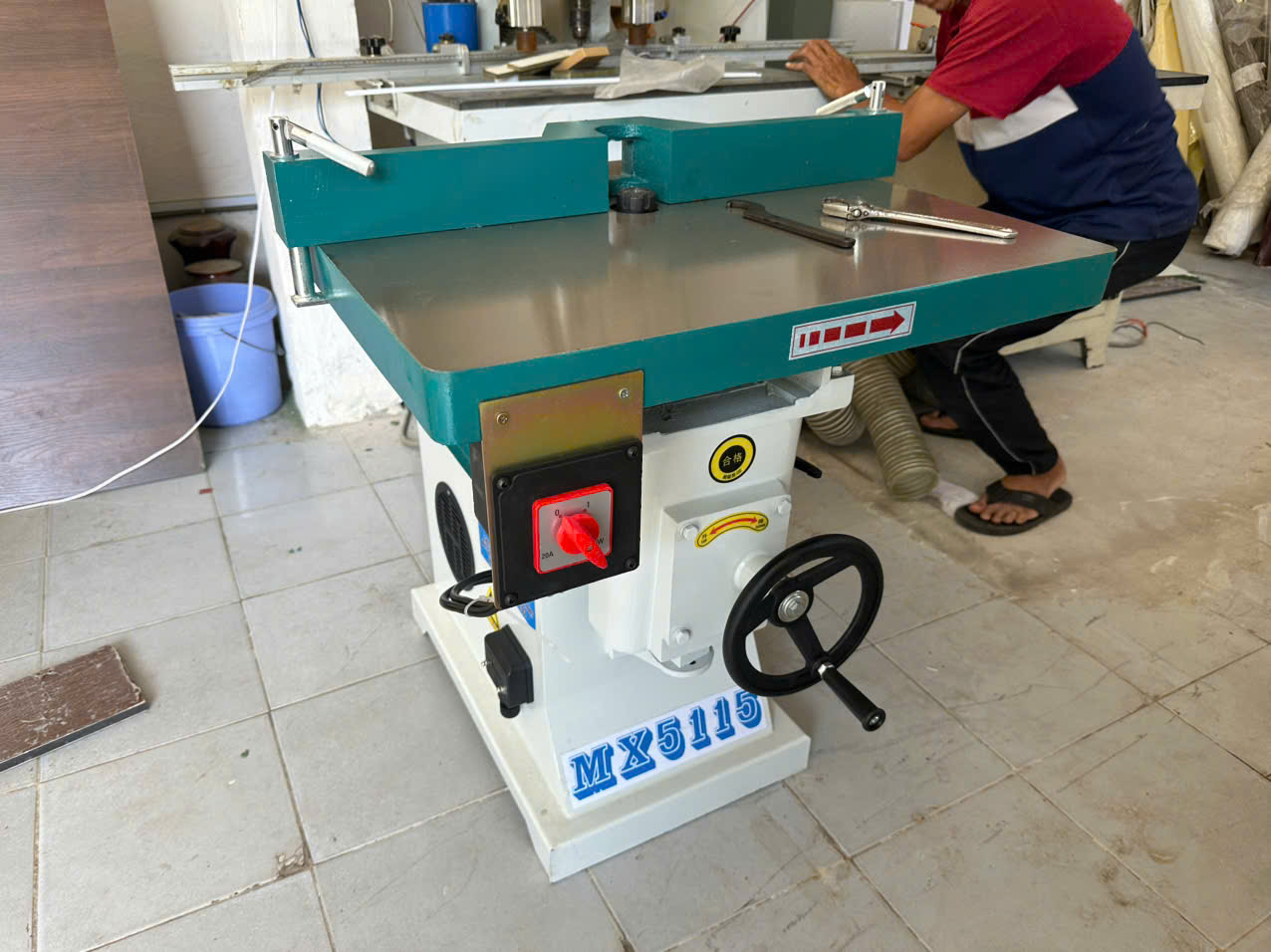 Máy phay rutor nằm MX5115
