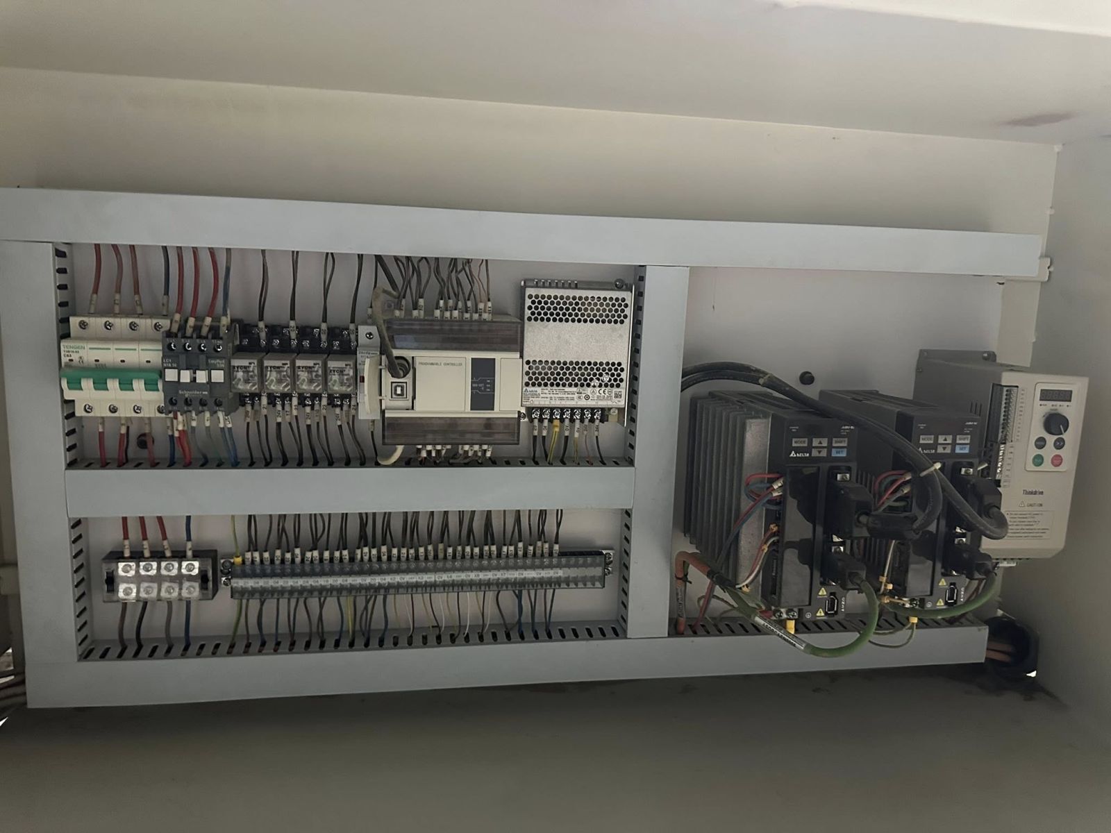 Lợi ích bảo trì máy CNC định kỳ