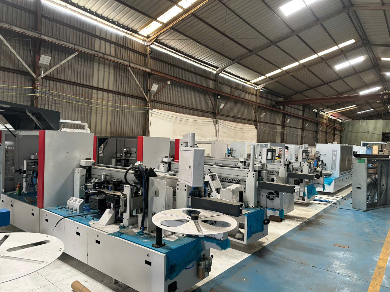 Linh kiện chính hãng sẵn có