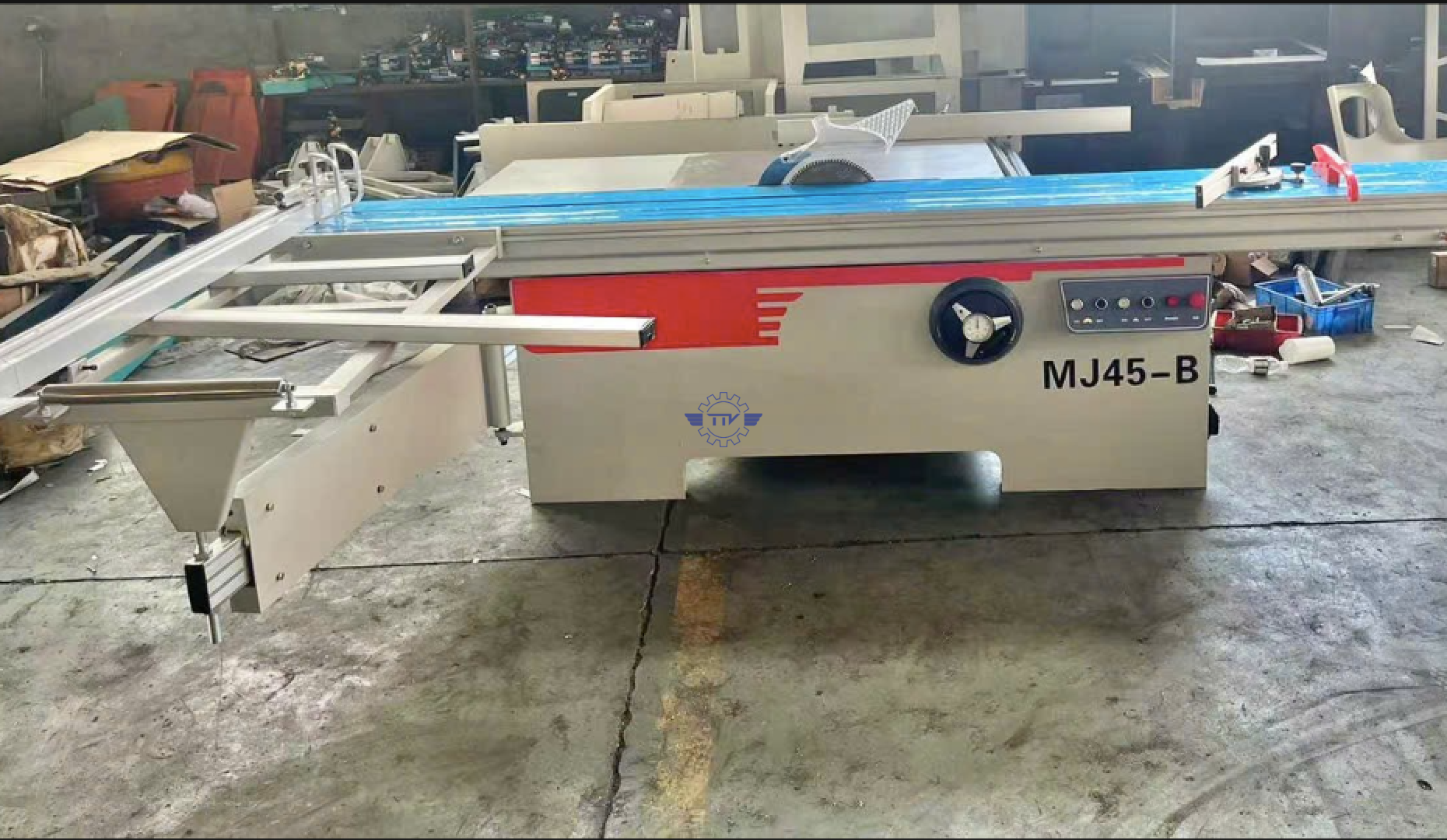 MÁY CƯA BÀN TRƯỢT 