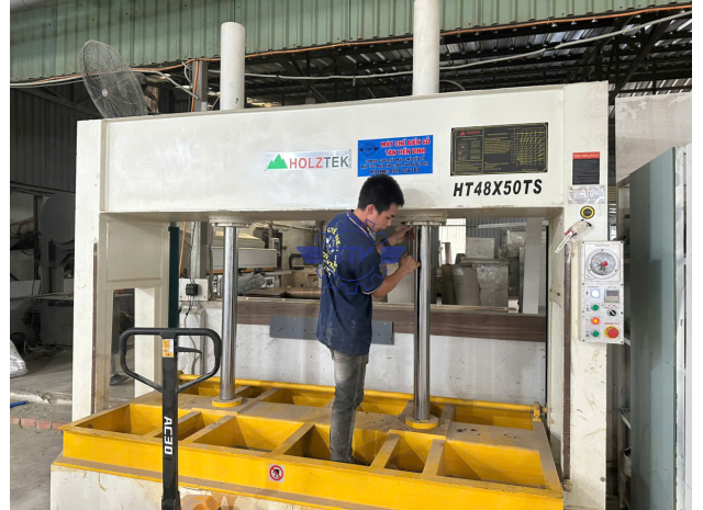 MÁY ÉP NGUỘI 50 TẤN