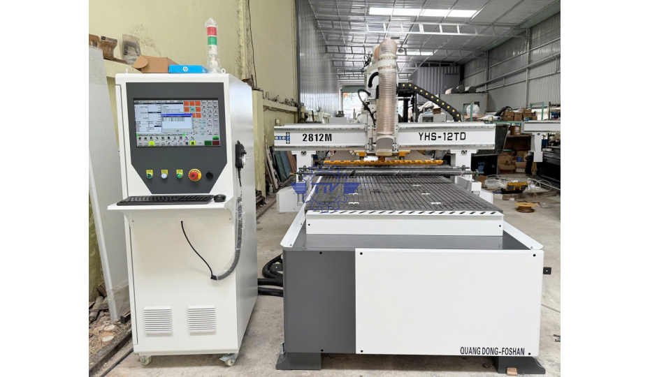 Máy CNC thay dao tự động - YHS-12TD
